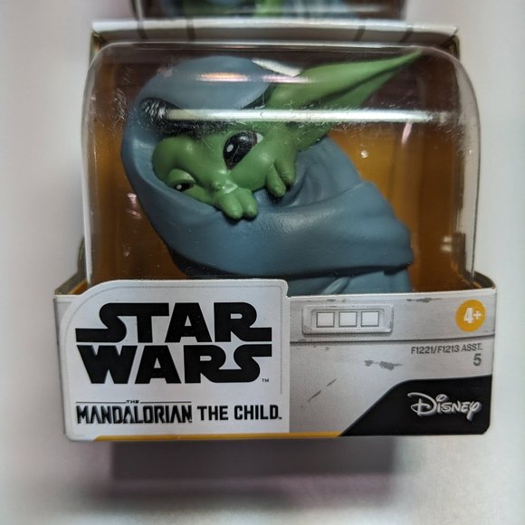 Set of 2 The Bounty STAR WARS Mandalorian Child Yoda Ornament - Series 1, #5 NEW - Picture 9 of 10